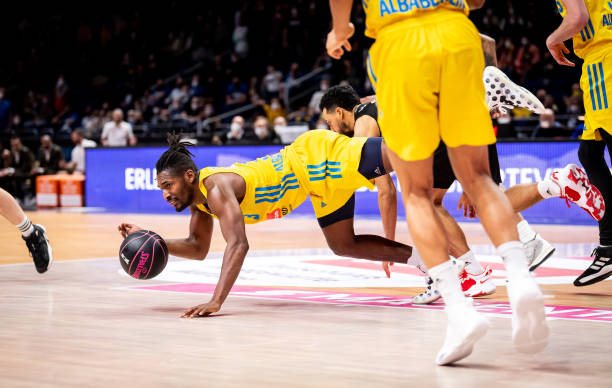 星阵容吸引 星阵容吸引