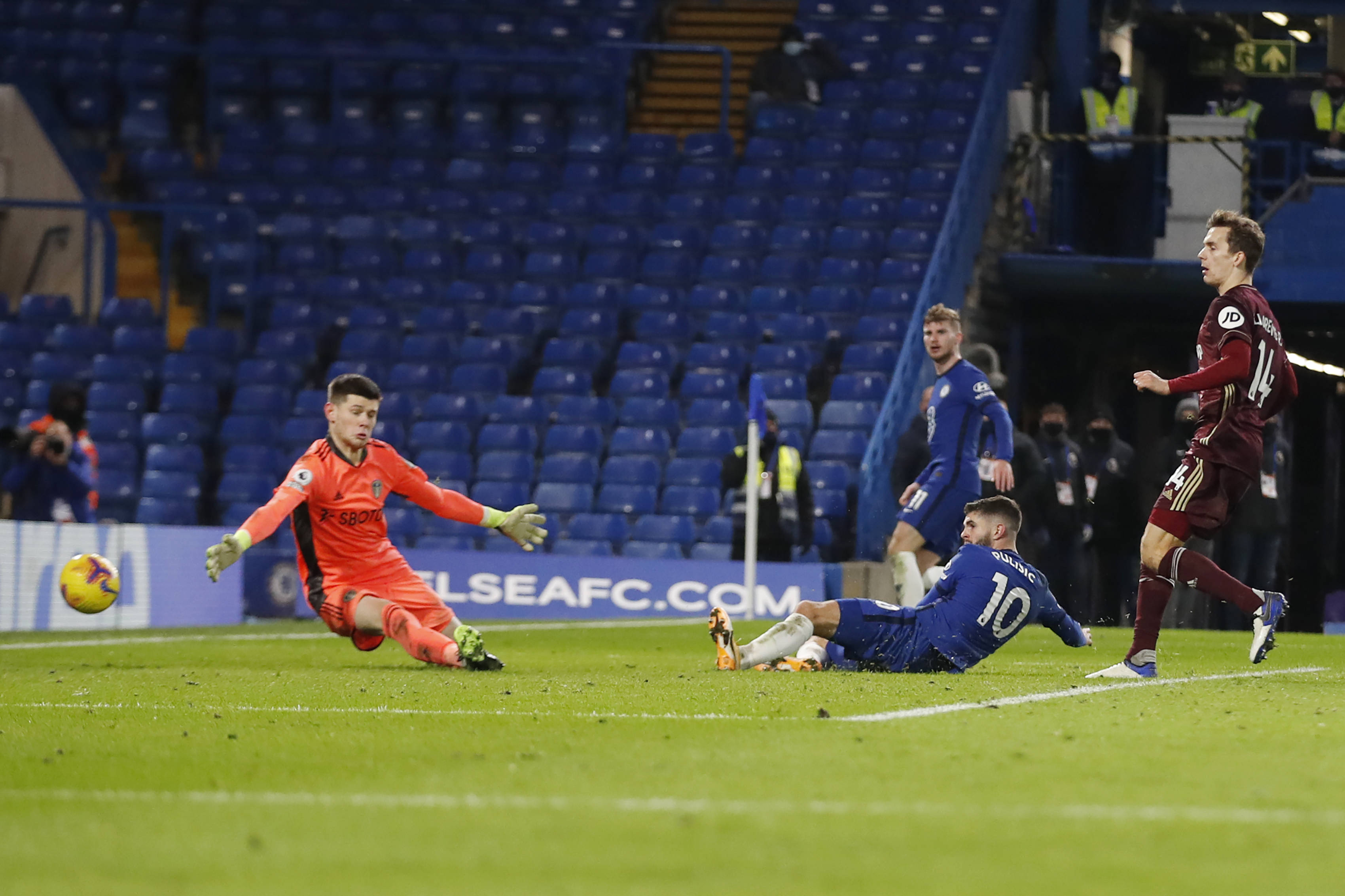 员中发掘潜 员中发掘潜